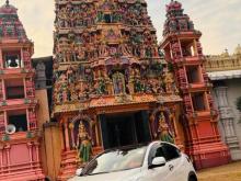https://riyasewana.com/uploads/honda-vezel-6819556364.jpg