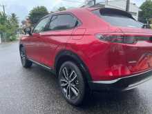 https://riyasewana.com/uploads/honda-vezel-7114725502.jpg