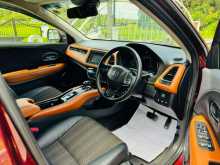 https://riyasewana.com/uploads/honda-vezel-71244284493.jpg