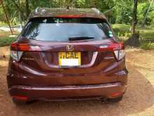https://riyasewana.com/uploads/honda-vezel-7153252992.jpg