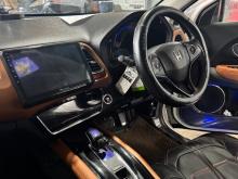 https://riyasewana.com/uploads/honda-vezel-716544517132.jpg