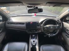 https://riyasewana.com/uploads/honda-vezel-719225524873.jpg