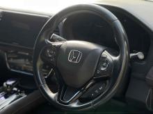 https://riyasewana.com/uploads/honda-vezel-719225624994.jpg