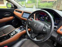 https://riyasewana.com/uploads/honda-vezel-722001724611.jpg