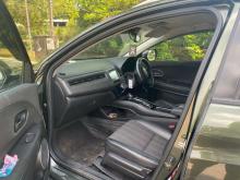 https://riyasewana.com/uploads/honda-vezel-81235276886.jpg