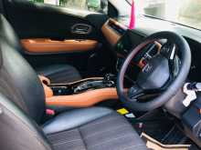 https://riyasewana.com/uploads/honda-vezel-8154954114.jpg