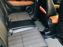 https://riyasewana.com/uploads/honda-vezel-8154954625.jpg
