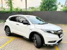 https://riyasewana.com/uploads/honda-vezel-81612384802.jpg