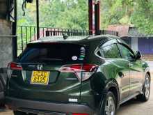 https://riyasewana.com/uploads/honda-vezel-82203594492.jpg