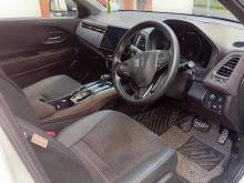 https://riyasewana.com/uploads/honda-vezel-8714056545.jpg