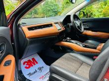 https://riyasewana.com/uploads/honda-vezel-8933036154.jpg