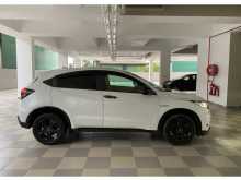 https://riyasewana.com/uploads/honda-vezel-9161159714.jpg