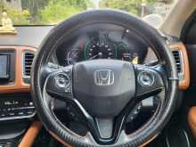 https://riyasewana.com/uploads/honda-vezel-9163513716.jpg