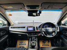 https://riyasewana.com/uploads/honda-vezel-91819336103.jpg