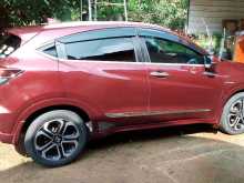 https://riyasewana.com/uploads/honda-vezel-92316564712.jpg