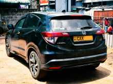 https://riyasewana.com/uploads/honda-vezel-992726493.jpg