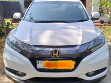 https://riyasewana.com/uploads/honda-vezel-99472117796.jpg