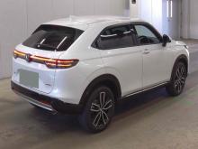 https://riyasewana.com/uploads/honda-vezel-e-181031724632.jpg