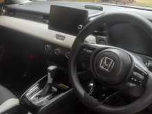 https://riyasewana.com/uploads/honda-vezel-e-hev-2025-240131312314.jpg