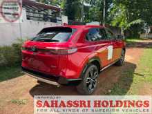 https://riyasewana.com/uploads/honda-vezel-ehev-21163758244.jpg