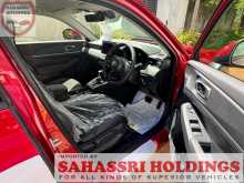https://riyasewana.com/uploads/honda-vezel-ehev-21163758375.jpg