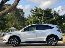 https://riyasewana.com/uploads/honda-vezel-electric-12143447763.jpg