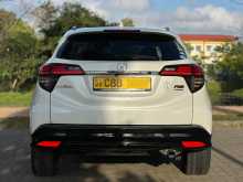 https://riyasewana.com/uploads/honda-vezel-electric-1415282153.jpg