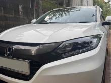 https://riyasewana.com/uploads/honda-vezel-gold-3019403324032.jpg