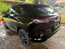https://riyasewana.com/uploads/honda-vezel-hev-26132548203.jpg