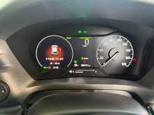 https://riyasewana.com/uploads/honda-vezel-hev-4115825625.jpg