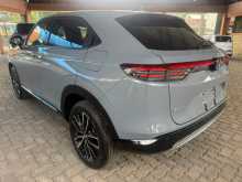 https://riyasewana.com/uploads/honda-vezel-hev-8143834693.jpg