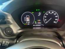 https://riyasewana.com/uploads/honda-vezel-hev-8144105795.jpg