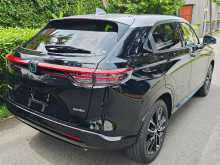 https://riyasewana.com/uploads/honda-vezel-hybrid-31121241553.jpg