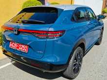 https://riyasewana.com/uploads/honda-vezel-hybrid-7122639633.jpg