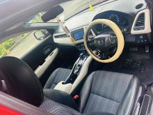 https://riyasewana.com/uploads/honda-vezel-ivory-1918170624172.jpg