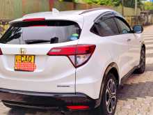 https://riyasewana.com/uploads/honda-vezel-ivory-2015-307530412784.jpg