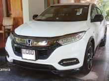 https://riyasewana.com/uploads/honda-vezel-led-16120702602.jpg