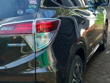 https://riyasewana.com/uploads/honda-vezel-limited-258325817226.jpg