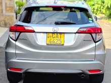 https://riyasewana.com/uploads/honda-vezel-mugen-2016-1213101312324.jpg