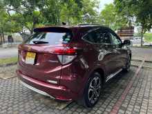 https://riyasewana.com/uploads/honda-vezel-orange-1012261223002.jpg