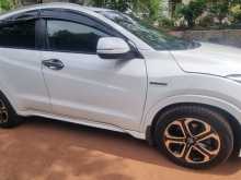 https://riyasewana.com/uploads/honda-vezel-orange-1103450164.jpg