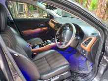 https://riyasewana.com/uploads/honda-vezel-orange-131436124503.jpg