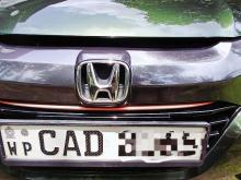 https://riyasewana.com/uploads/honda-vezel-orange-13859366955.jpg