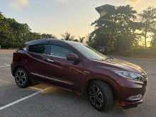 https://riyasewana.com/uploads/honda-vezel-orange-14140643435.jpg