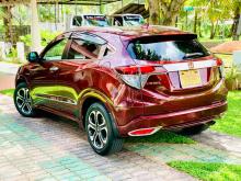 https://riyasewana.com/uploads/honda-vezel-orange-1615363117803.jpg