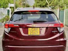 https://riyasewana.com/uploads/honda-vezel-orange-1911121624892.jpg