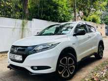 https://riyasewana.com/uploads/honda-vezel-orange-191904504632.jpg