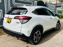 https://riyasewana.com/uploads/honda-vezel-orange-191906006596.jpg
