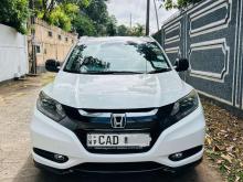 https://riyasewana.com/uploads/honda-vezel-orange-191906006845.jpg