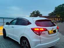 https://riyasewana.com/uploads/honda-vezel-orange-2014-1620315212972.jpg